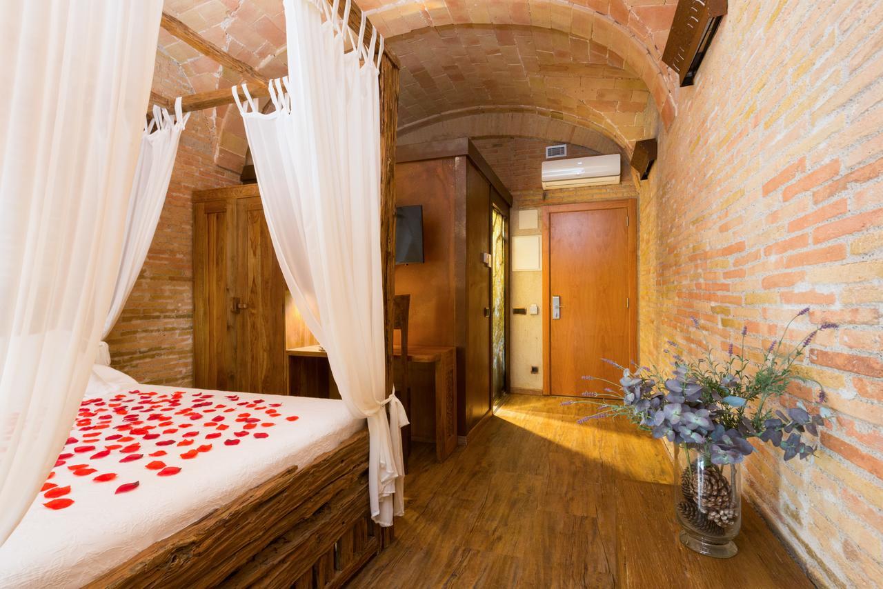 Hotel Historic Жирона Экстерьер фото